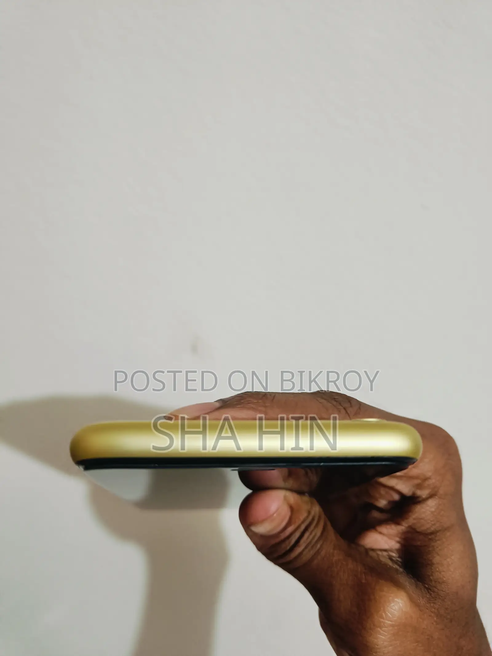 Apple iPhone 11 64 GB Yellow