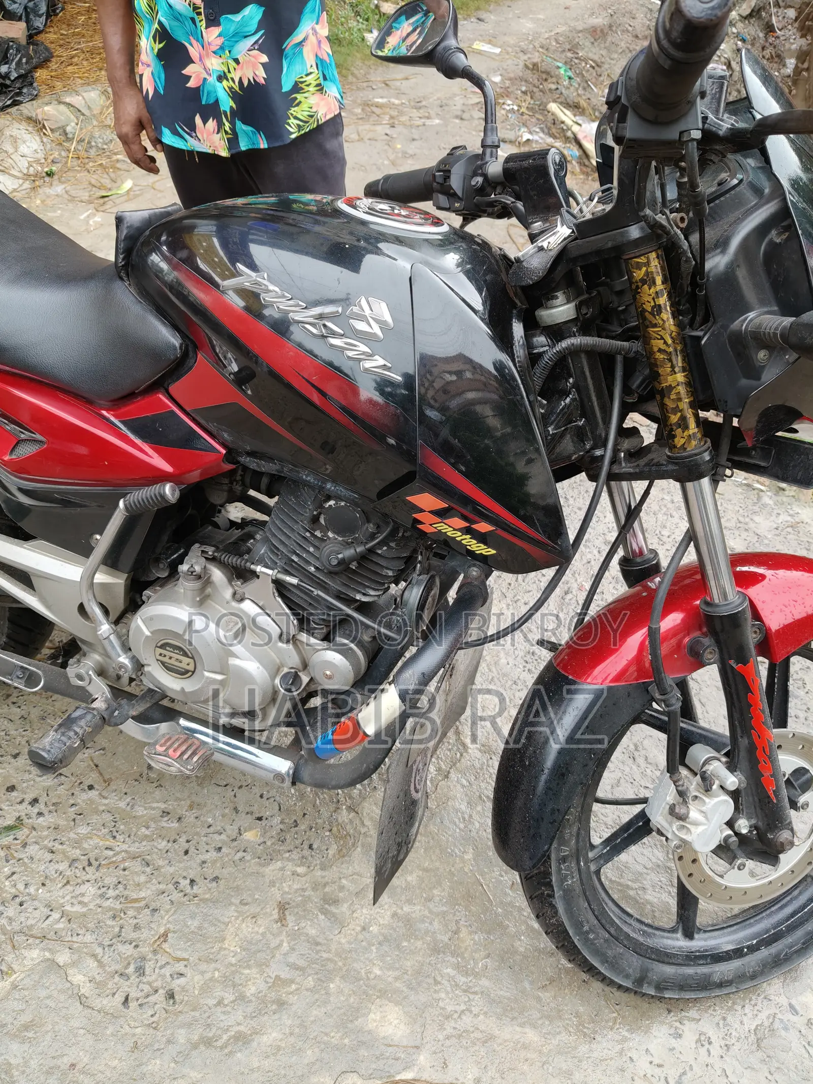 বাজাজ পালসার ১৫০ ২০১৫ কালো