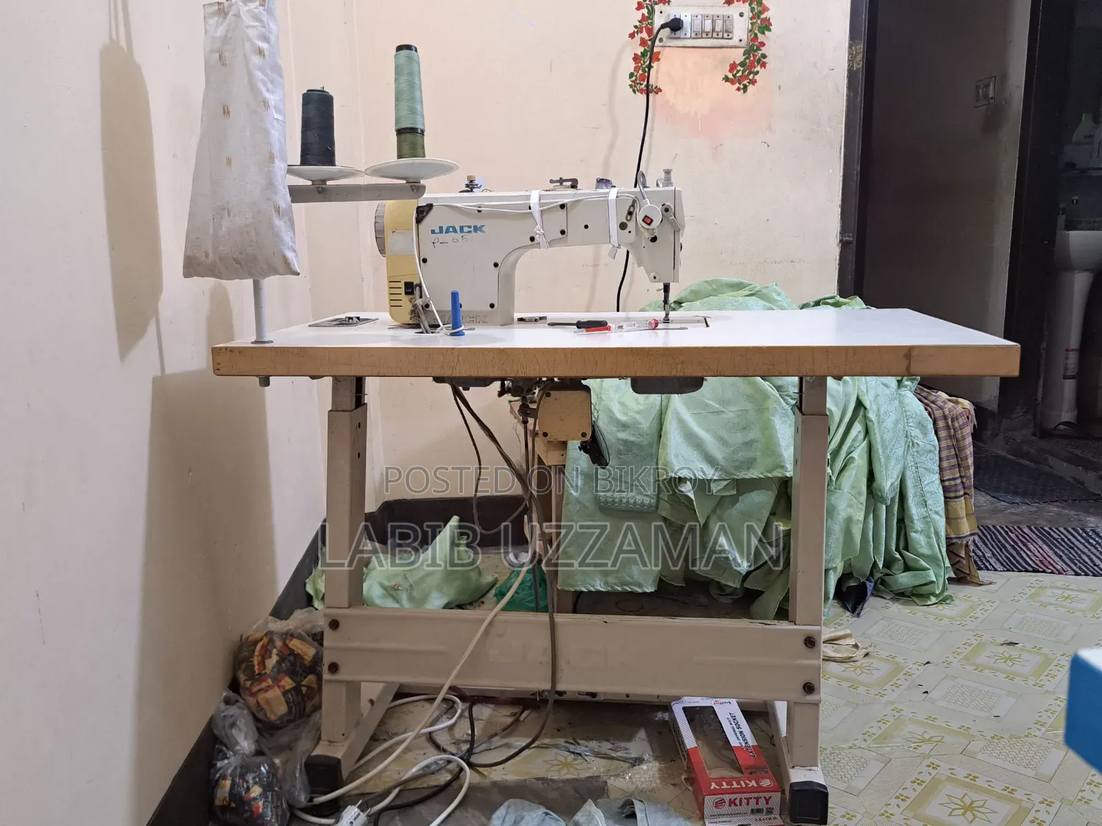 Jack Sewing Machine
