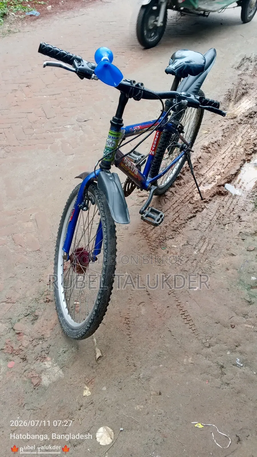 সাইকেল বিক্রি ৩০০০টাকা