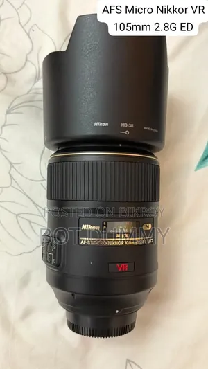 Nikon D600 With Lens and Other Accessories