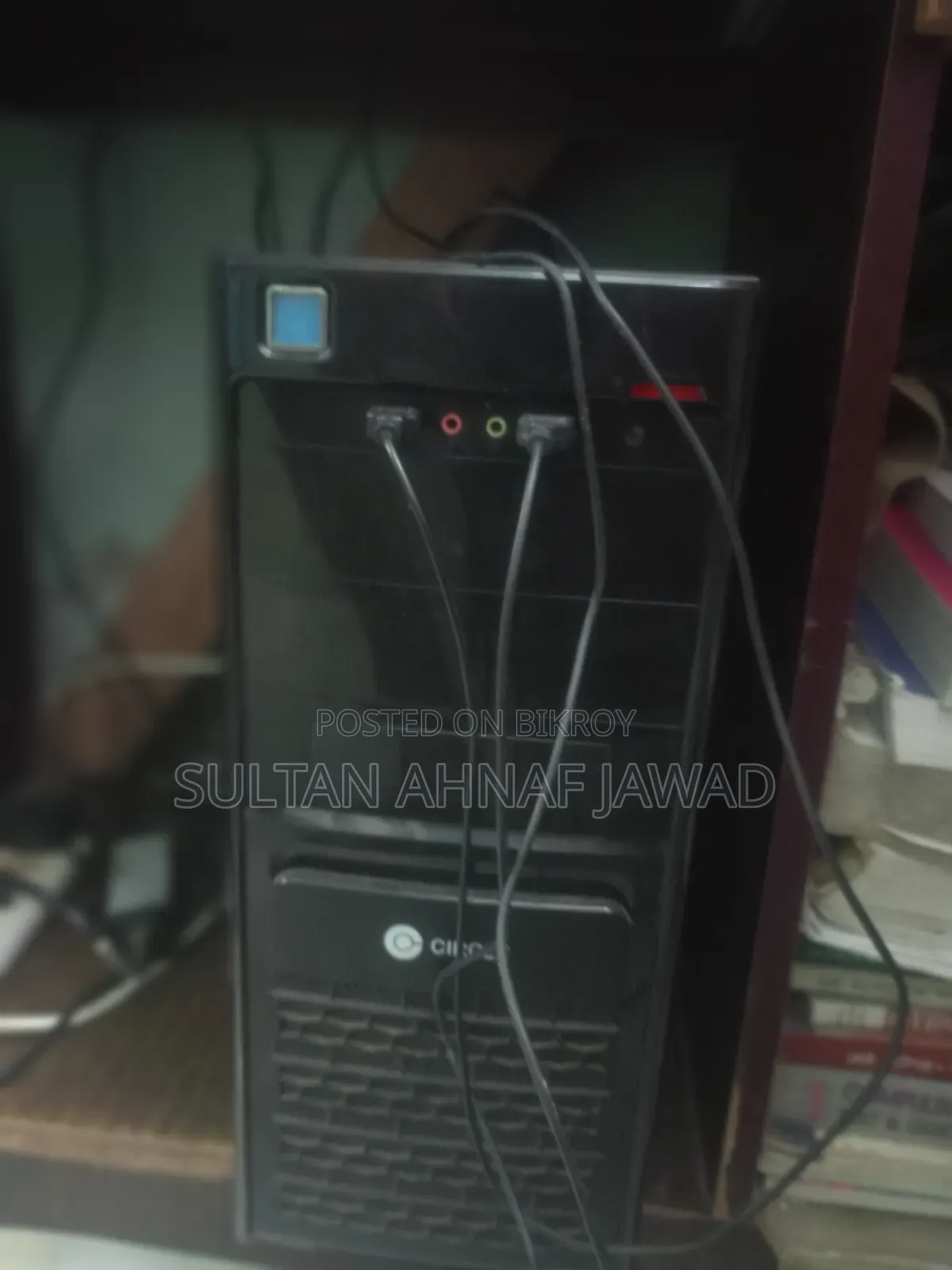 ডেস্কটপ কম্পিউটার ৪জিবি ইন্টেল কোর আই৫ এইচডিডি+এসএসডি ৬৪০জিবি