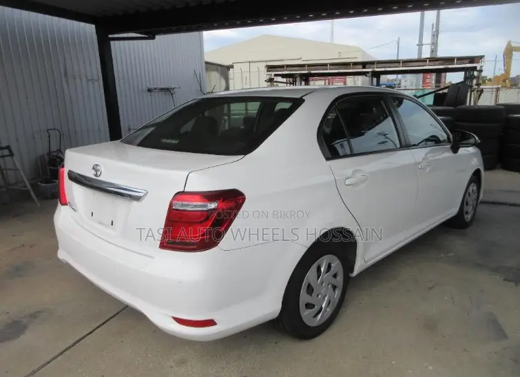 Toyota Axio 2022 White