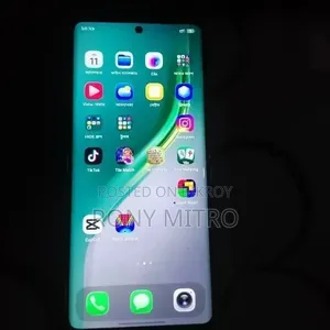 Tecno Camon 40 Pro 4G 256 GB Blue