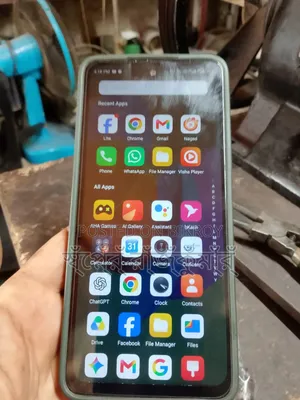 Tecno Spark 20C 128 GB White