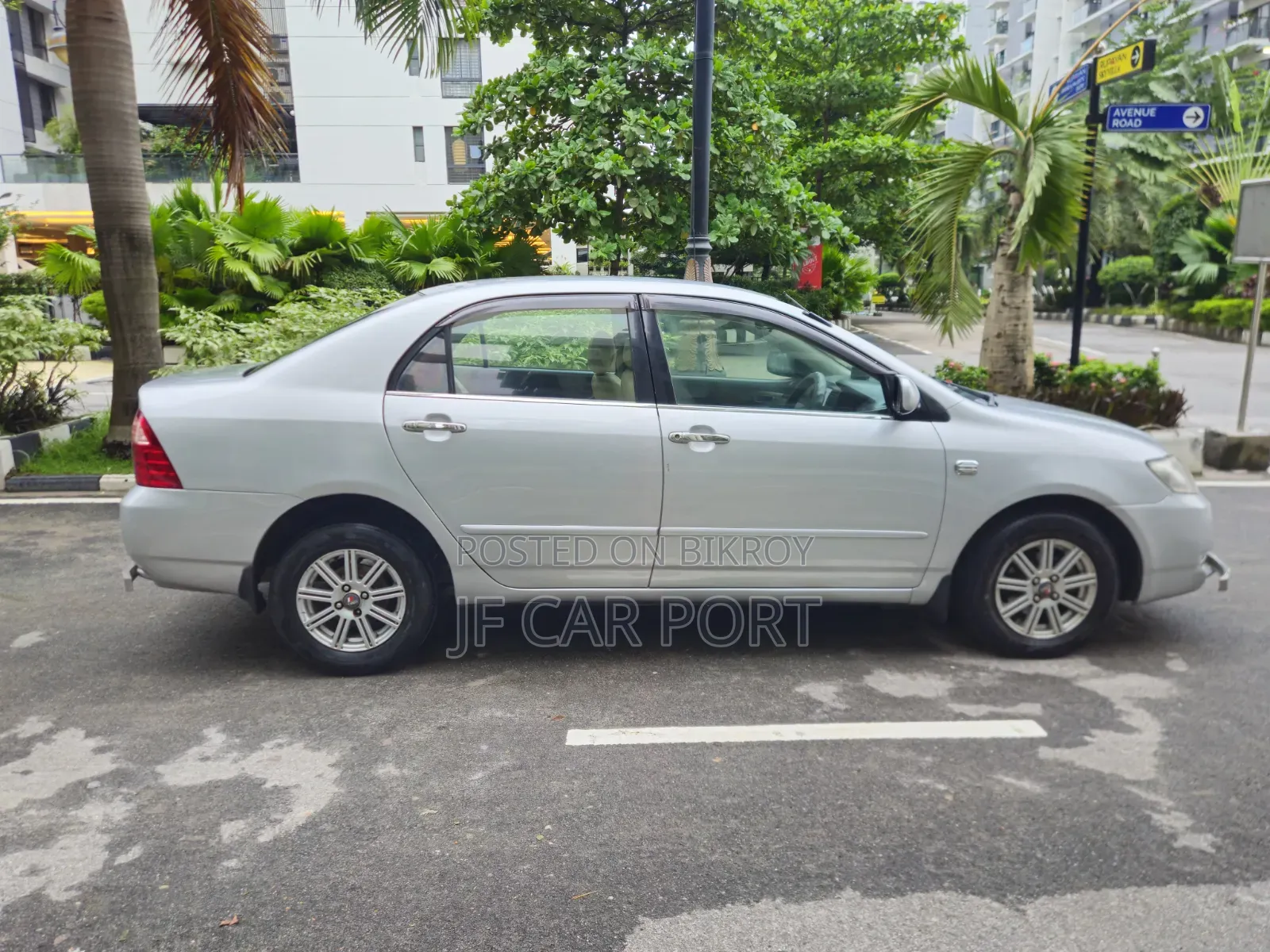 Toyota Corolla 2005 Silver