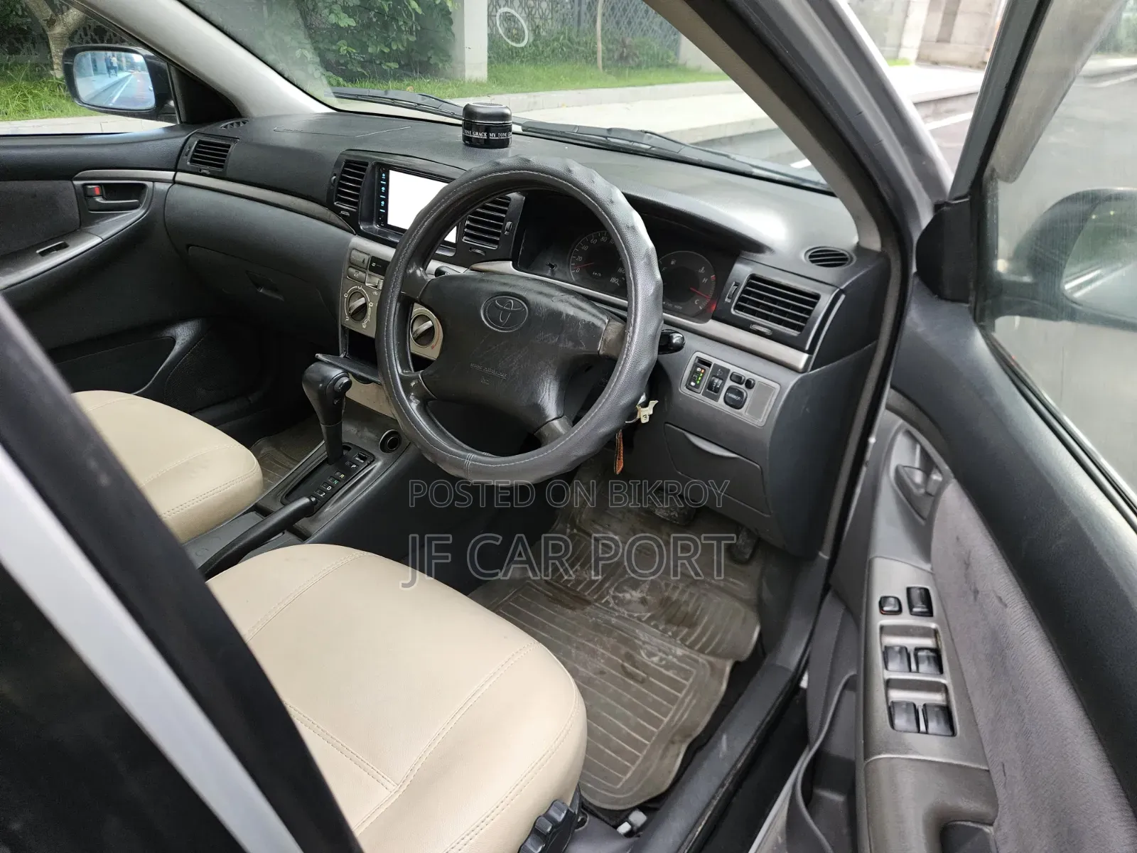 Toyota Corolla 2005 Silver