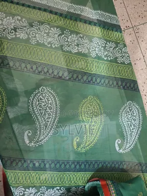 শাড়ির জগতে অনন্য জয়তী