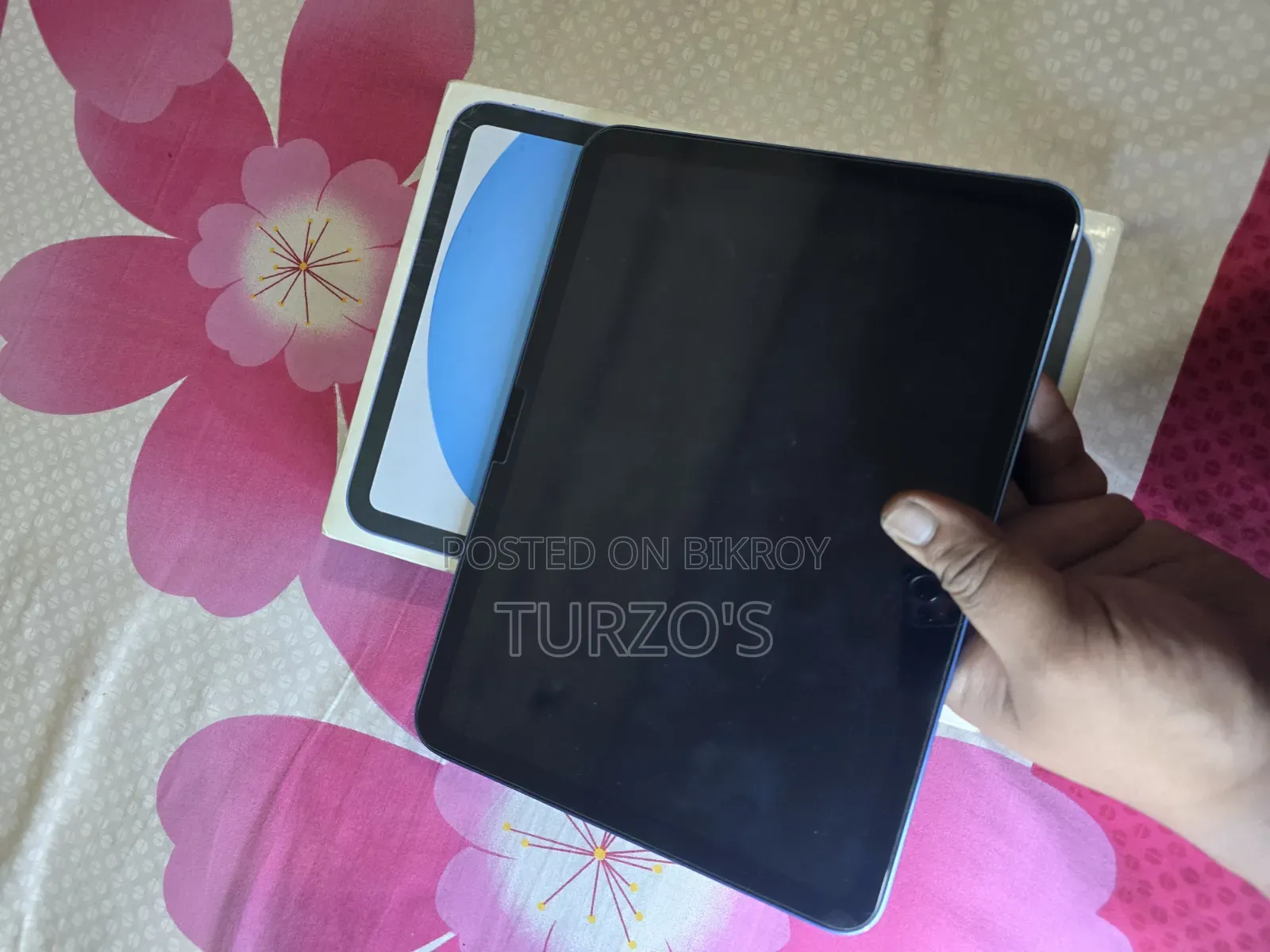 New Apple iPad (2022) 64 GB Blue