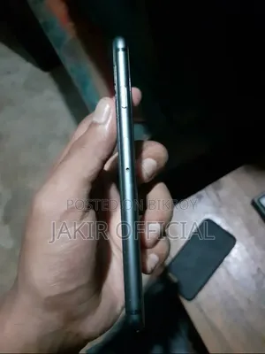 Apple iPhone 8 64 GB Black