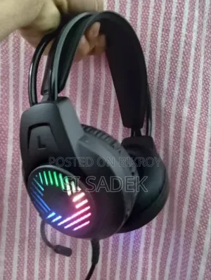 নিউ হেডফোন বিক্রি করব দশ দিন ইউস মাত্র