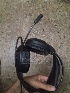 নিউ হেডফোন বিক্রি করব দশ দিন ইউস মাত্র