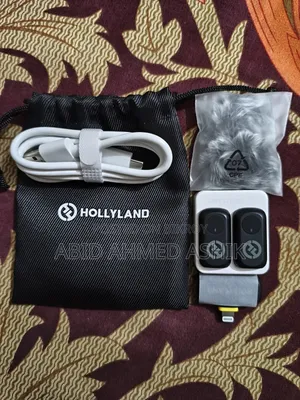 Hollyland Lark A1 Wireless Microphone For iPhone Lightning Port
