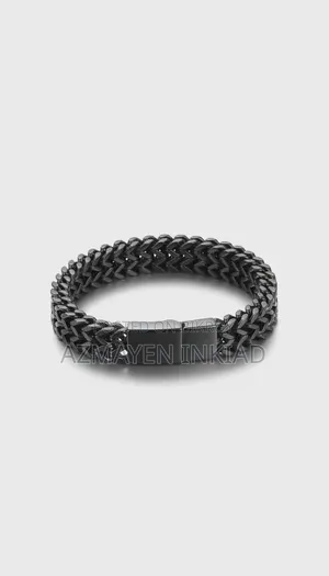 Dijanes Men's Mesh Strap Quartz Watch.