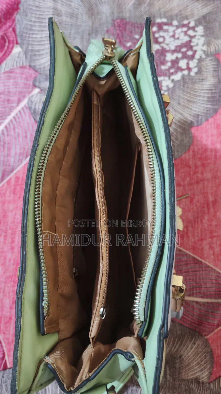 Feilanke Ladies Handbag (Artificial Leather-fresh Condition)