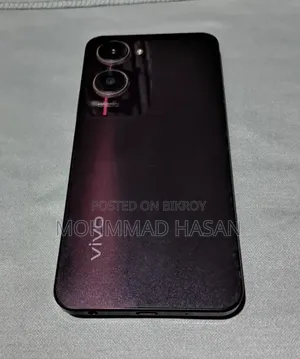 Vivo Y18 128 GB Red