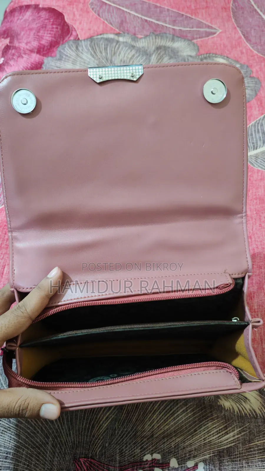 Ladies Shoulder Bag (Artificial Leather)
