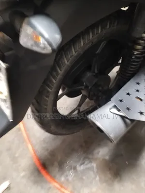 Bajaj Discover 110 2022 Green