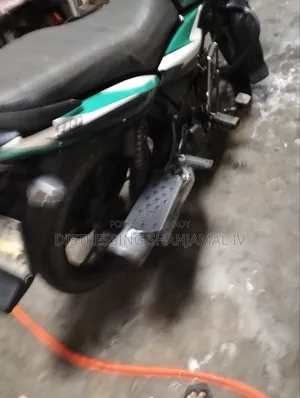 Bajaj Discover 110 2022 Green