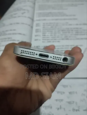 Apple iPhone 5s 32 GB Rose Gold
