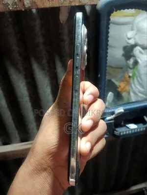 Tecno Spark 30 Pro 256 GB Red