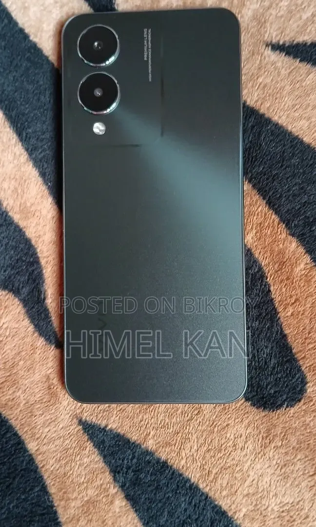 Vivo Y17s 128 GB