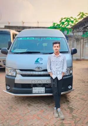আমি জরুরি ভিত্তিতে ড্রাইভিং চাকরির সন্ধান করছি।