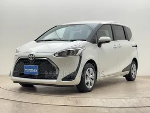 Toyota Sienta 2021 Pearl