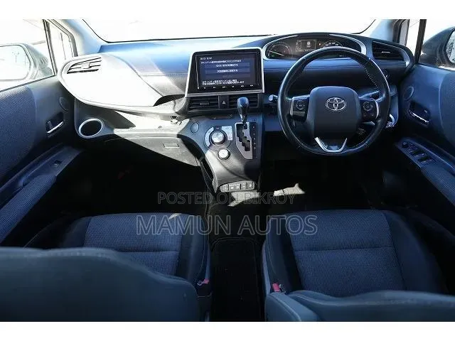 Toyota Sienta 2021 Pearl