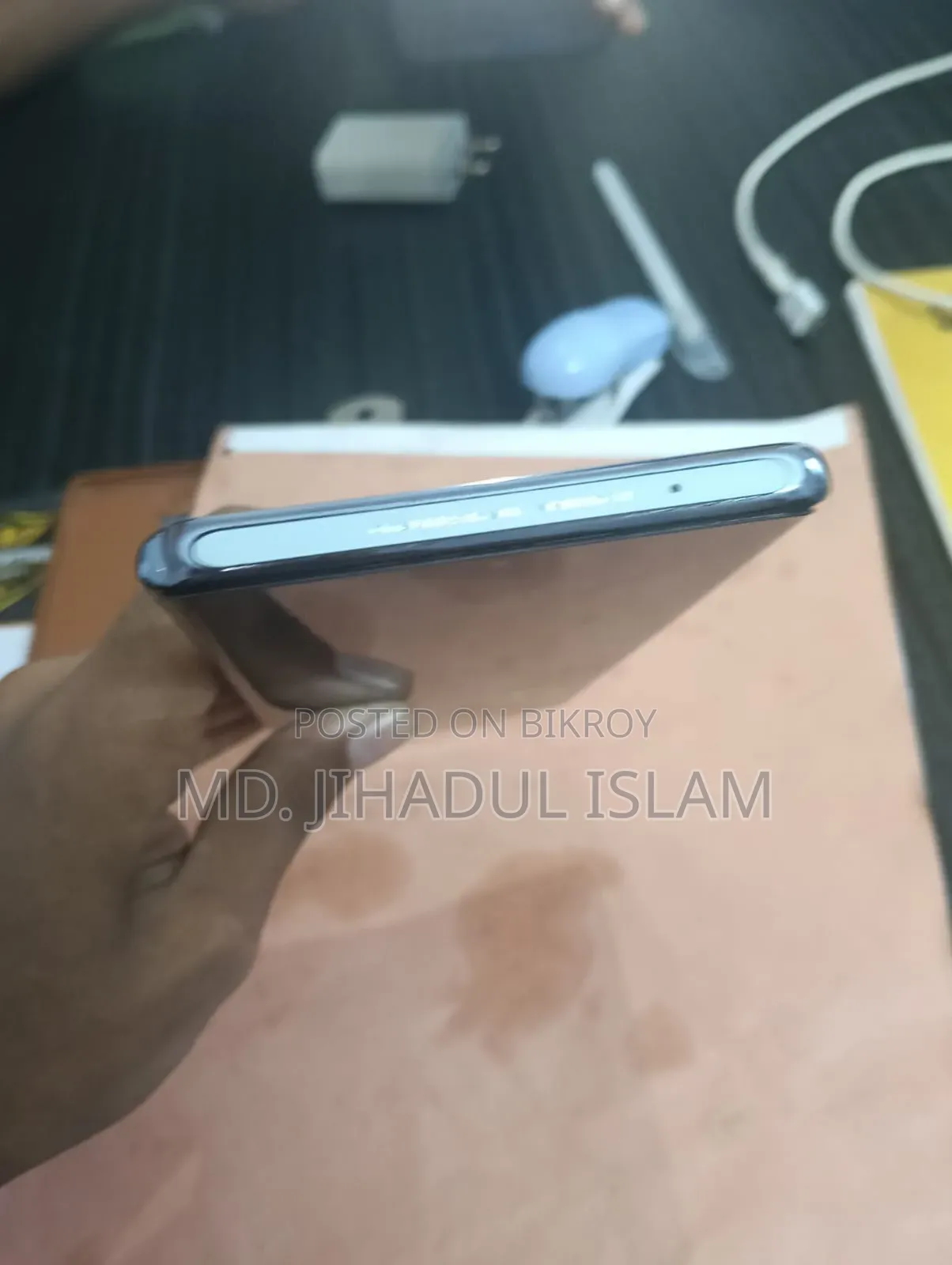 ভিভো ভি২৭ ১২৮ জিবি নীল