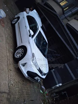 Toyota Axio 2018 White