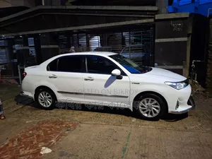 Toyota Axio 2018 White