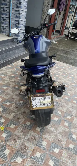 ইয়ামাহা এফজেডএস ভি৩ ২০২৩