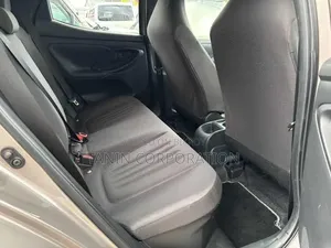 Toyota Yaris 2021 Brown