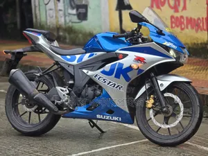 Suzuki GSX-R 2021 Blue