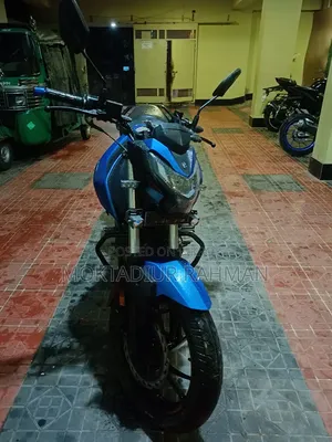 Hero Thriller 160R 2022 Blue