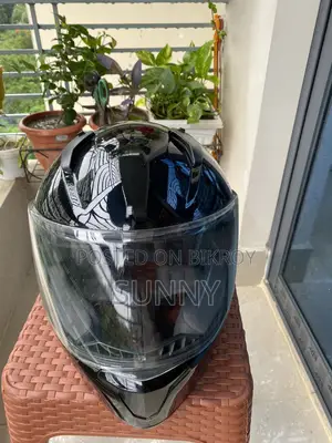 Studds Thunder Helmet