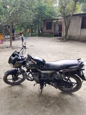 Bajaj Discover 100 2016 Green