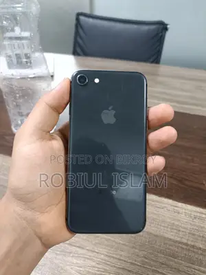 অ্যাপল আইফোন ৮ ৬৪ জিবি কালো