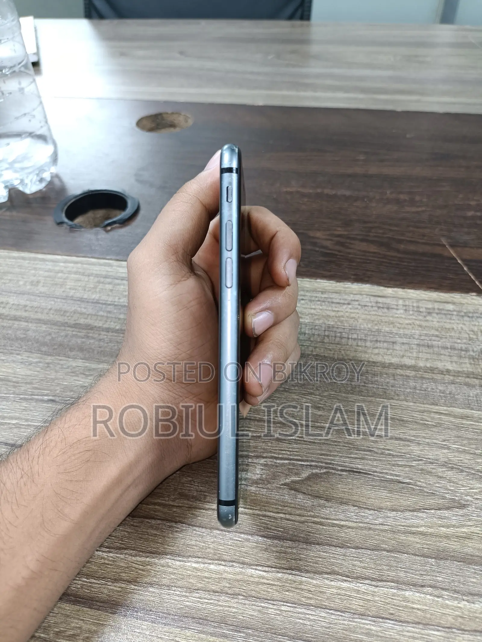 অ্যাপল আইফোন ৮ ৬৪ জিবি কালো