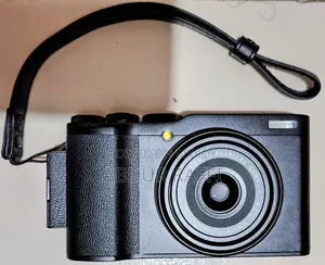 Fuji Xf10 Camera With Aps-C Sensor for Sale