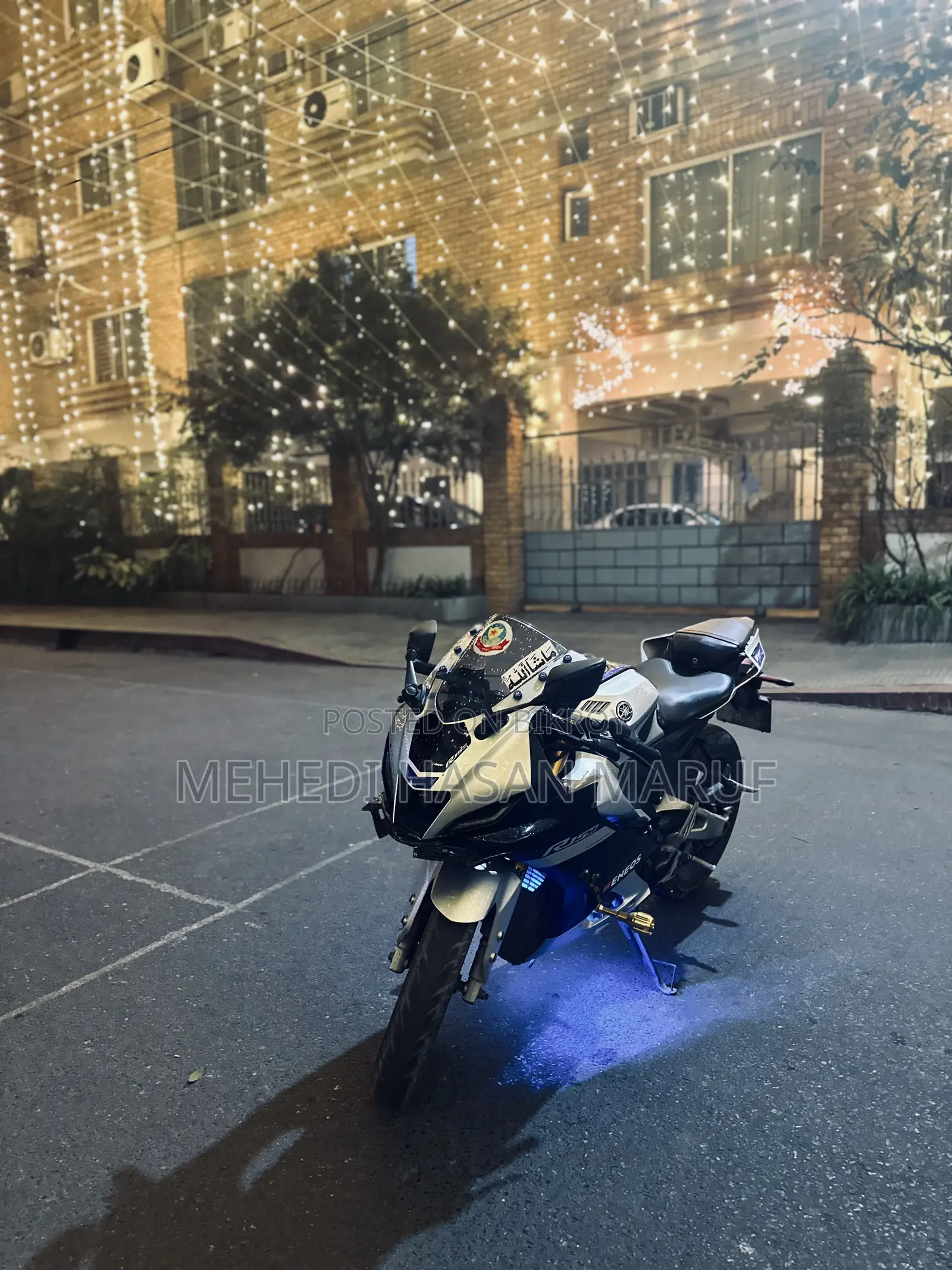 Yamaha 2022 Silver