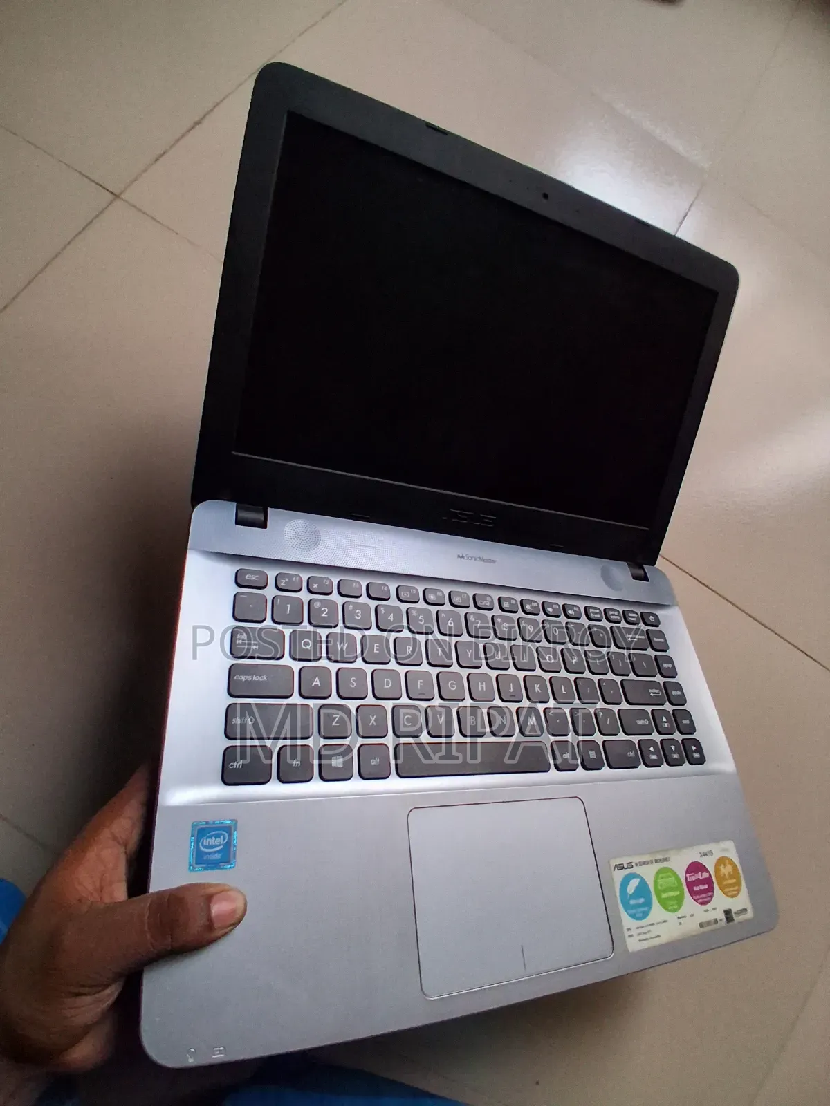 Laptop Asus ASUSPRO B9440UA 4GB Intel Core i3 HDD 500GB