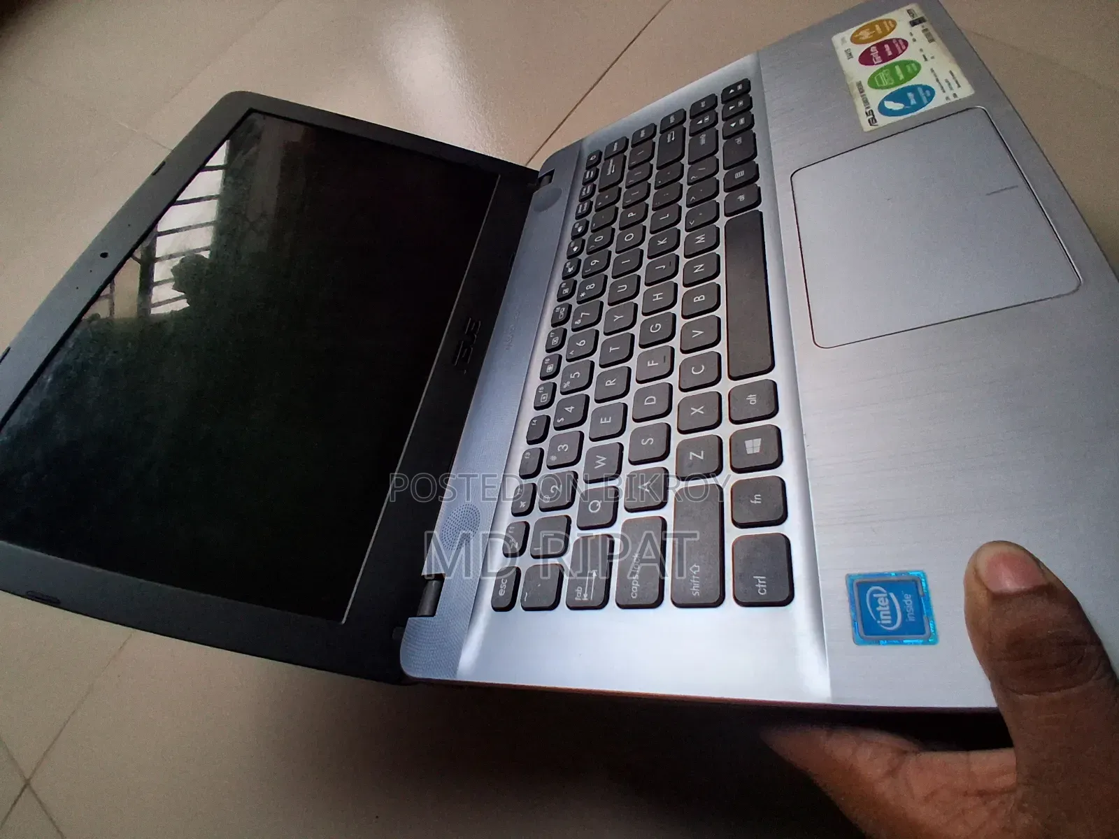 Laptop Asus ASUSPRO B9440UA 4GB Intel Core i3 HDD 500GB