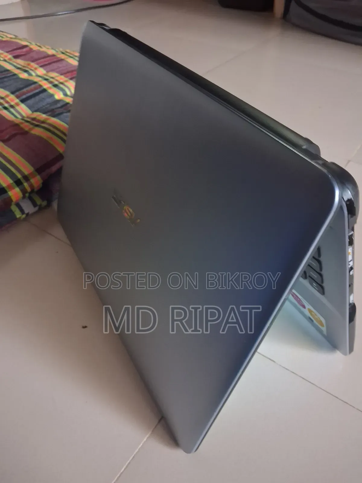 Laptop Asus ASUSPRO B9440UA 4GB Intel Core i3 HDD 500GB