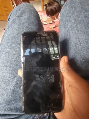 Apple iPhone X 64 GB White