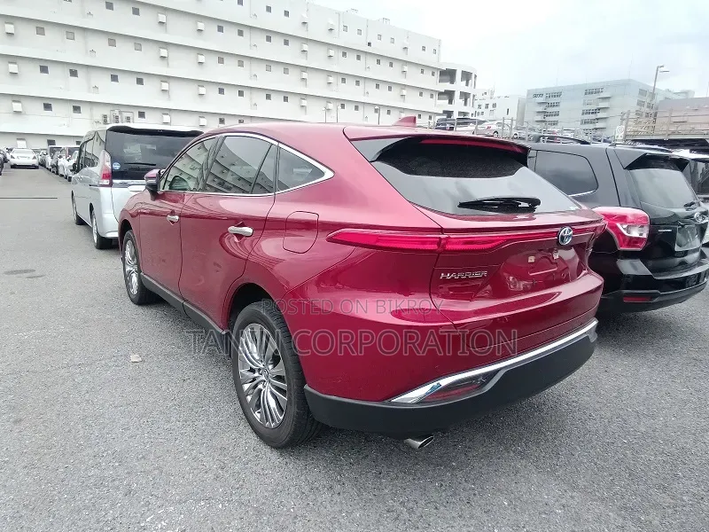 Toyota Harrier 2021 Red