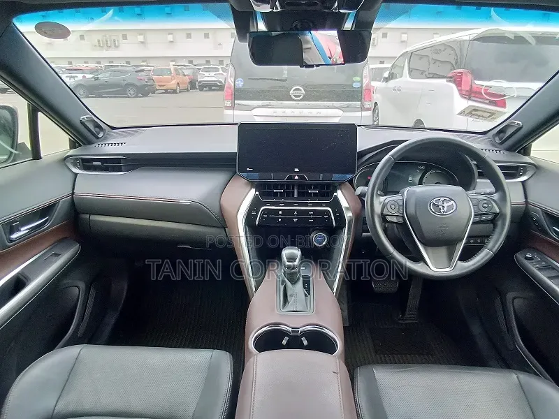 Toyota Harrier 2021 Red