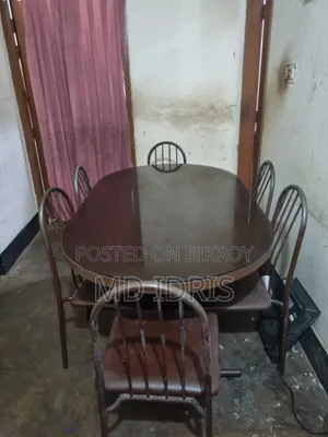 Dining table for sale
