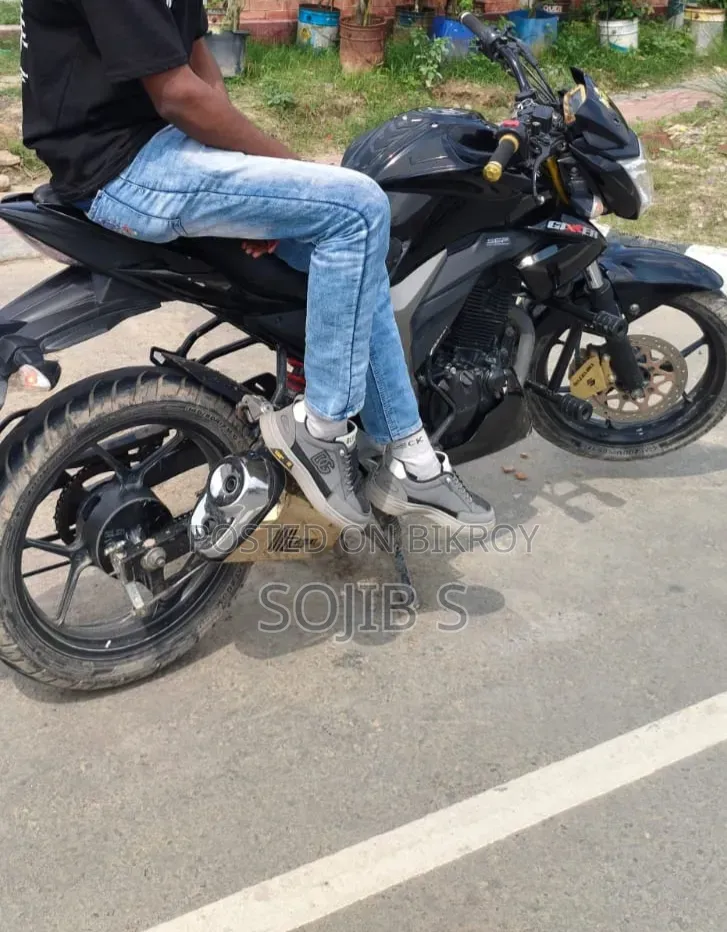 Suzuki Gixxer Monotone 2023 Black